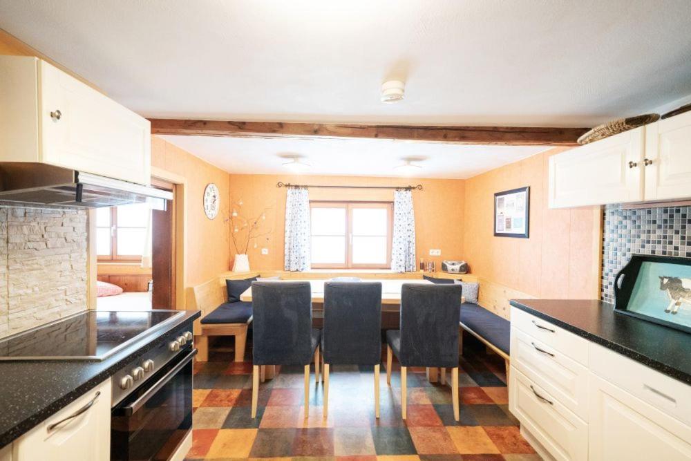 Sonnenhof Appartement Schröcken Buitenkant foto